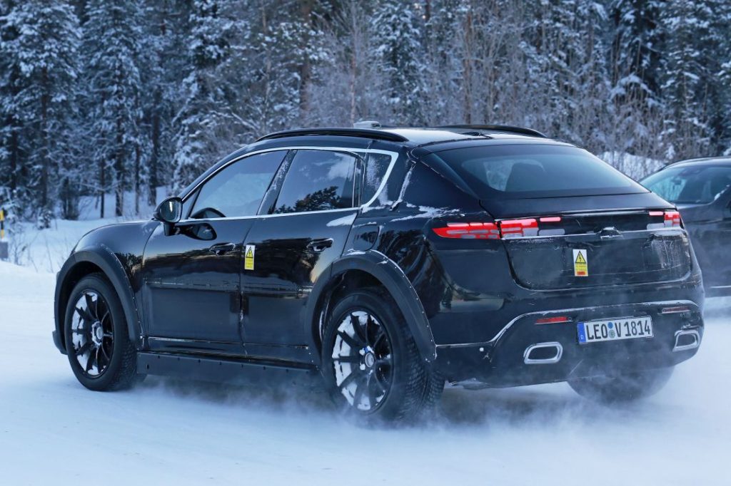 Porsche Cayenne EV mule 9