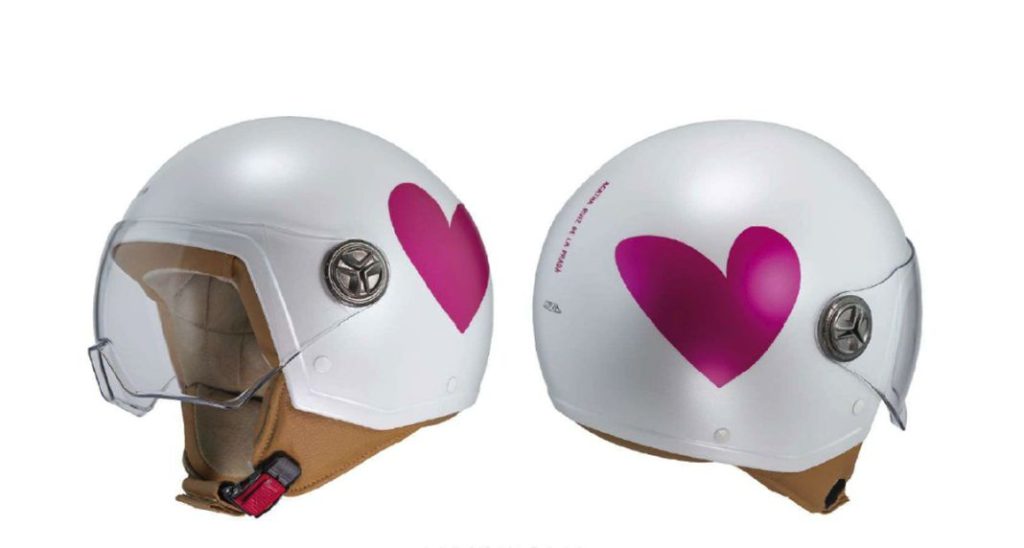 casco agatha ruiz de la prada NZI8 Motor16