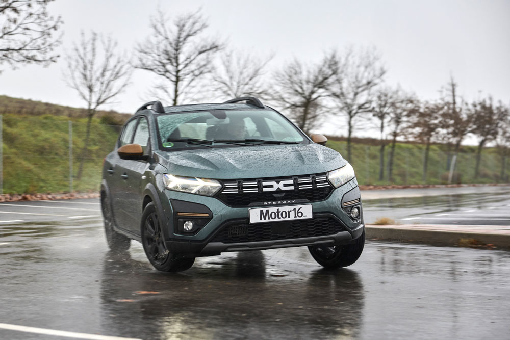 2024 Dacia Sandero Stepway TCe 110. Prueba. Imagen curva.