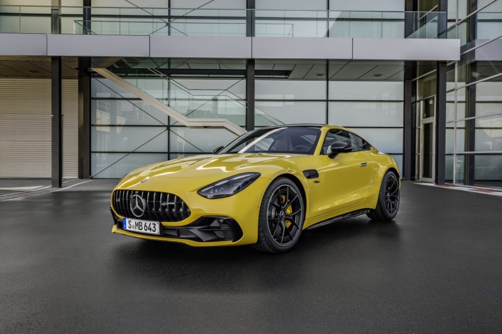 2024 Mercedes AMG GT 43 Coupe 7 Motor16