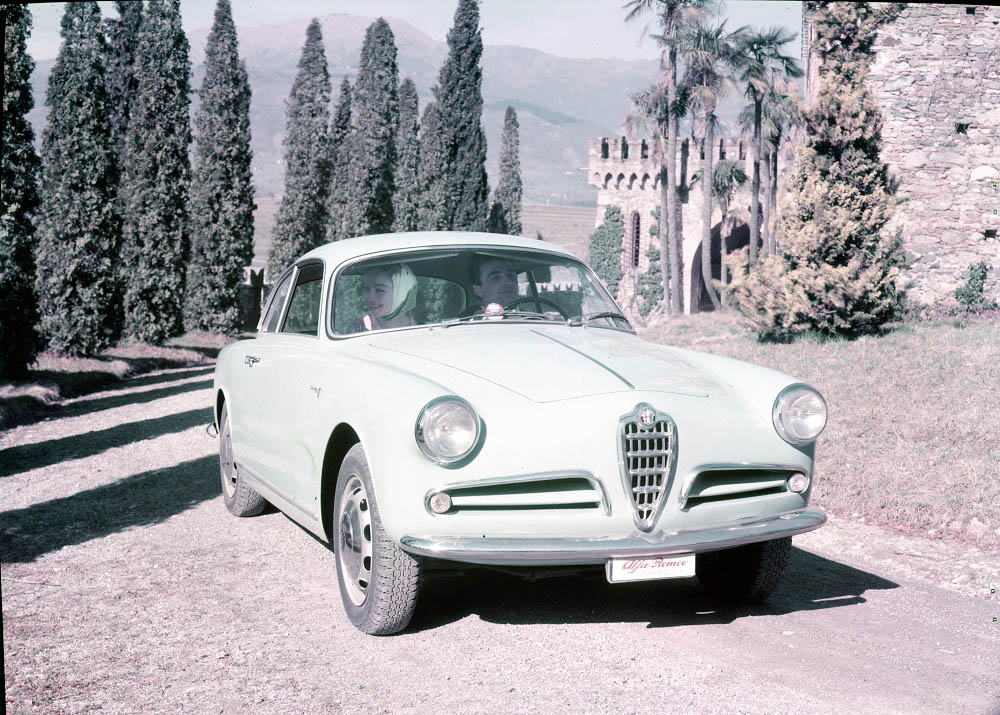 Alfa Romeo Giulietta Sprint 1 1 Motor16