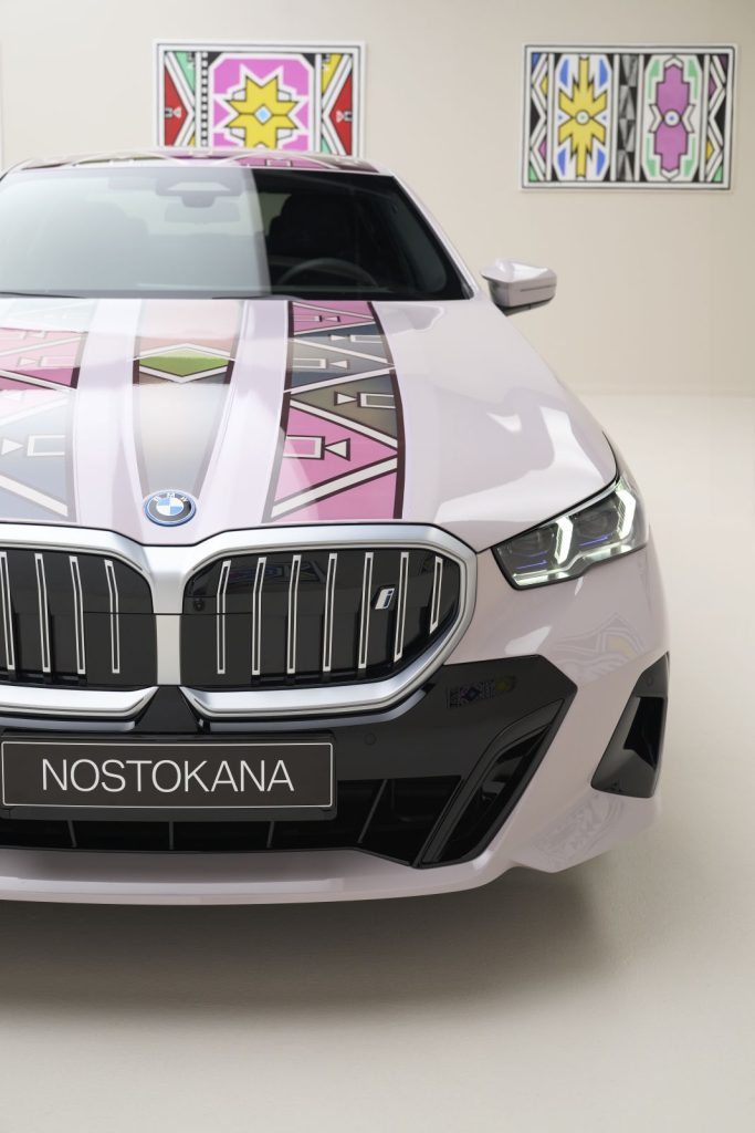 BMW i5 art car Flow NOSTOKANA 7 7 Motor16