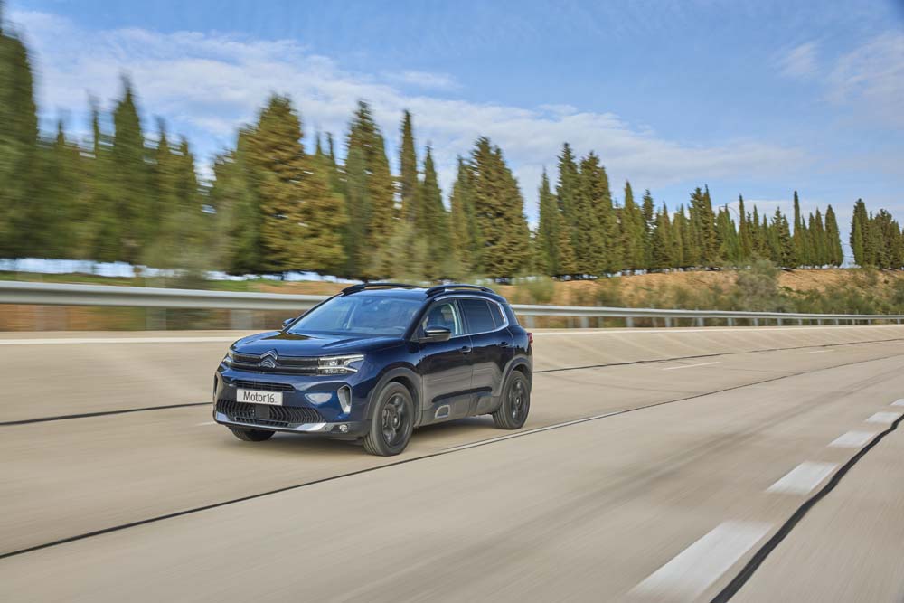 Citroen C5 Aircross Hybrid 136 CV 20 Motor16