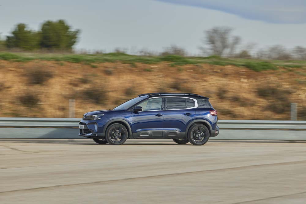 Citroen C5 Aircross Hybrid 136 CV 24 1 Motor16