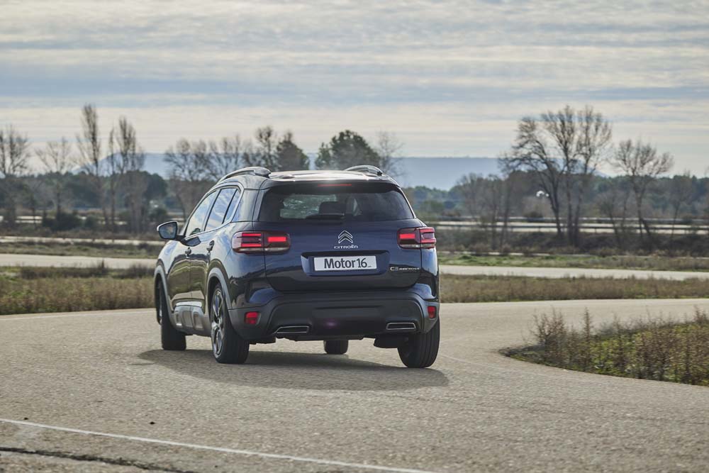 Citroen C5 Aircross Hybrid 136 CV 27 Motor16