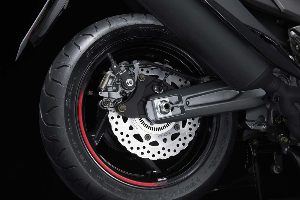 Kymco AK 550 Premium 54 Motor16