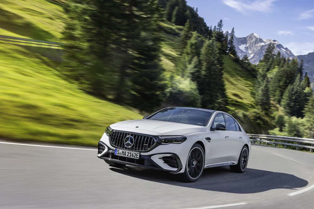 Mercedes AG E 53 Hybrid 4Matic 18 1 Motor16