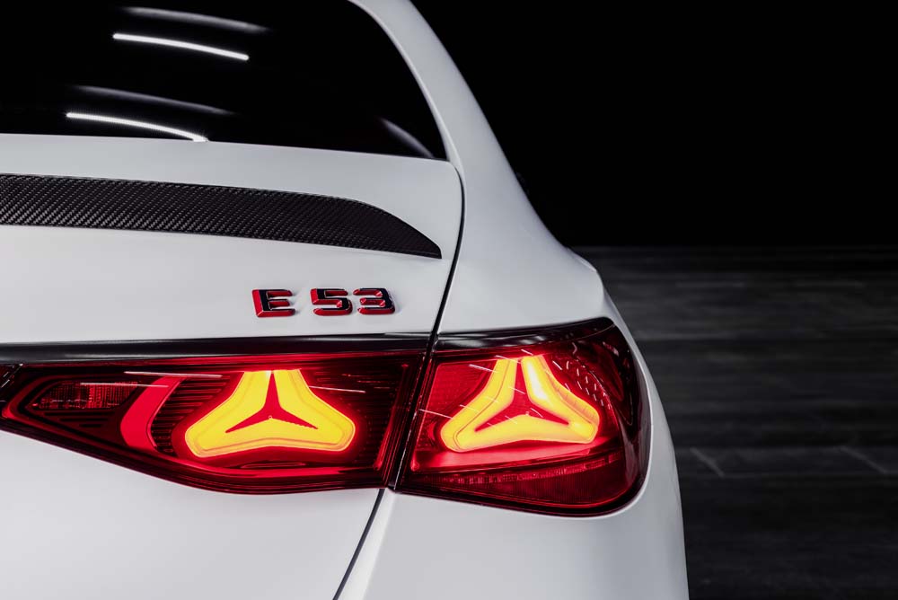 Mercedes AG E 53 Hybrid 4Matic 44 Motor16