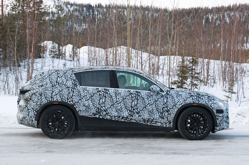 Mercedes AMG EQC SUV 18 Motor16