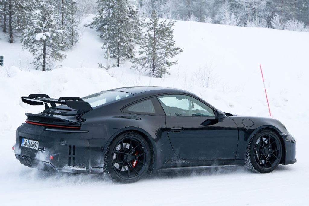 Porsche 911 GT3 facelift 10 Motor16