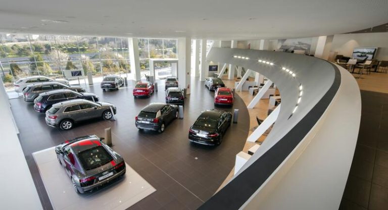 Julio: El mes en el que se han acariciado los 100.000 coches vendidos