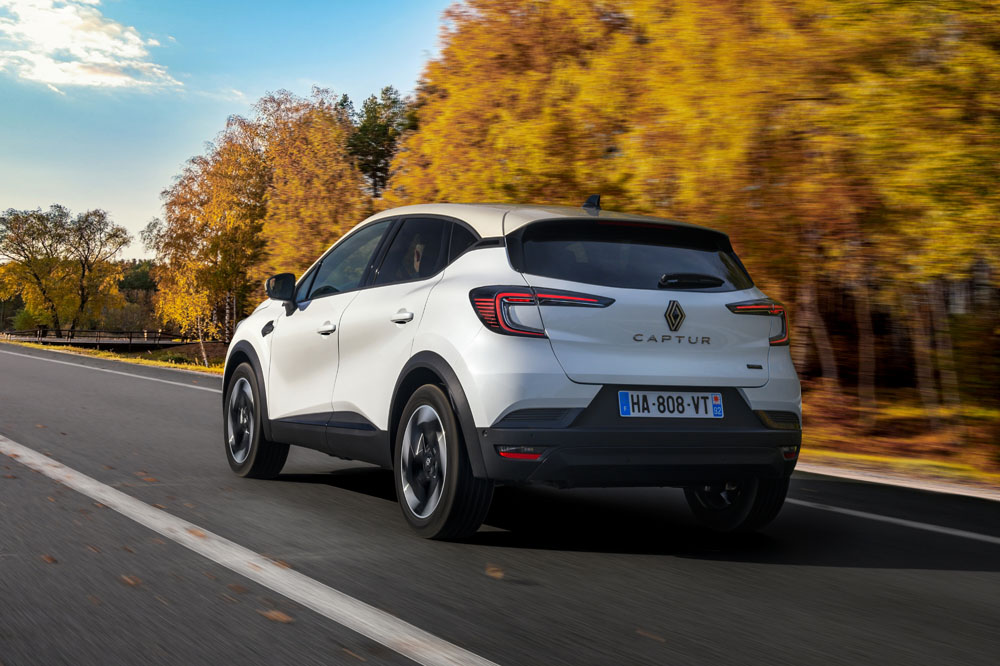 NUEVO RENAULT CAPTUR 13 Motor16