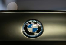 Coches de BMW, Volkswagen y JLR vendidos en Estados Unidos se ‘saltan’ el ‘veto’ a China