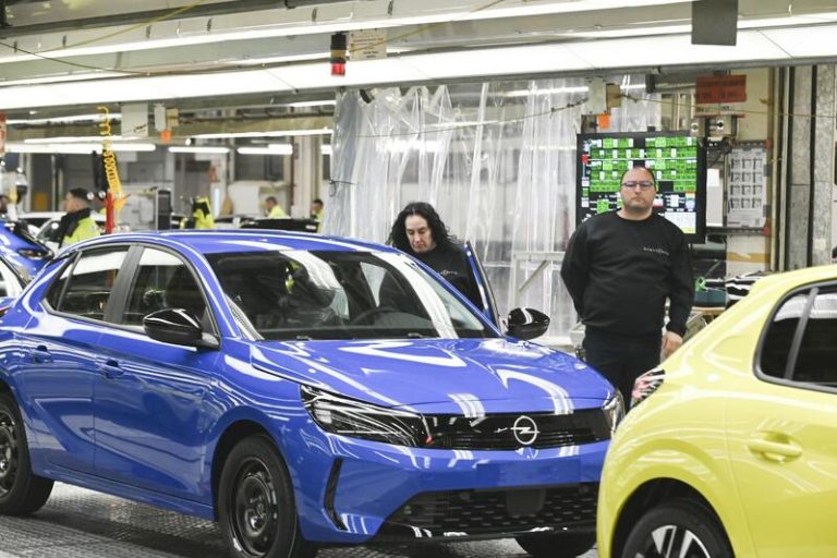 Fabricar vehículos de motor en España ahora es más caro: El coste repunta un 0,5% hasta febrero