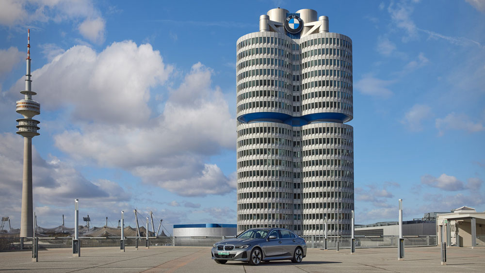 2022 BMW i3 eDrive35L 8 Motor16