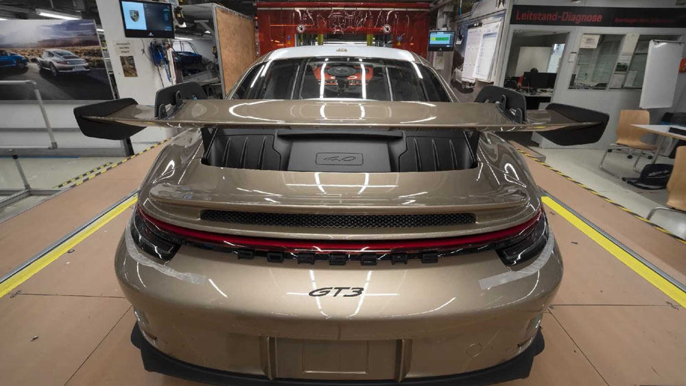 2022 porsche 911 gt3 paint to sample 32 Motor16