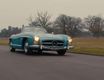 Los expertos de RM Sotheby's sacan a subasta este Mercedes-Benz 300 SL Roadster de Fangio