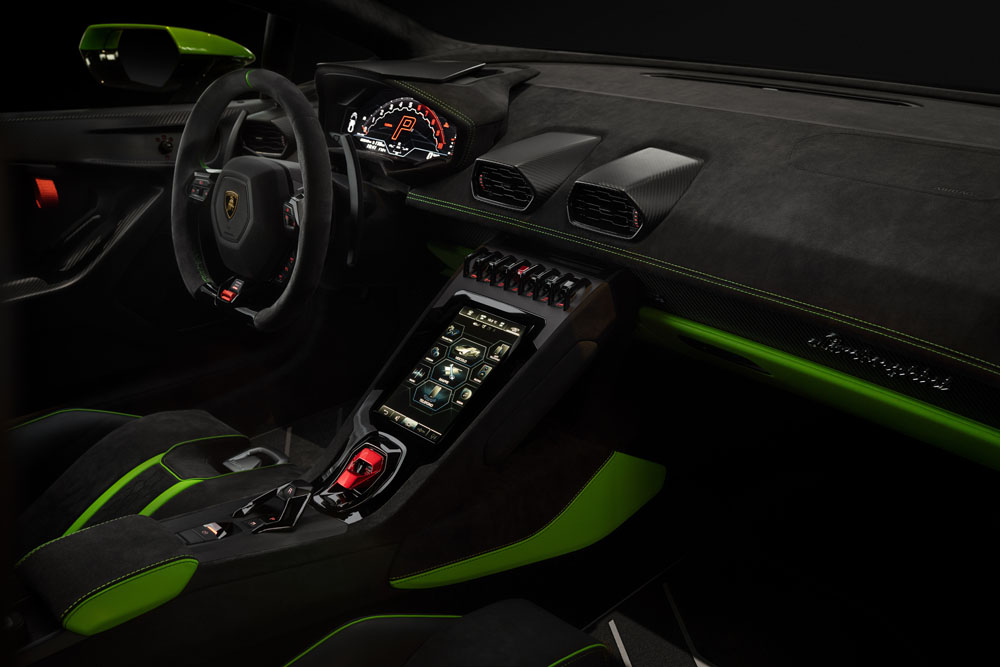 2022 Lamborghini Huracán Tecnica. Interior