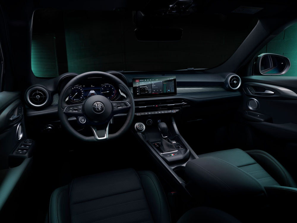 2022 Alfa Romeo Tonale. Imagen interior.