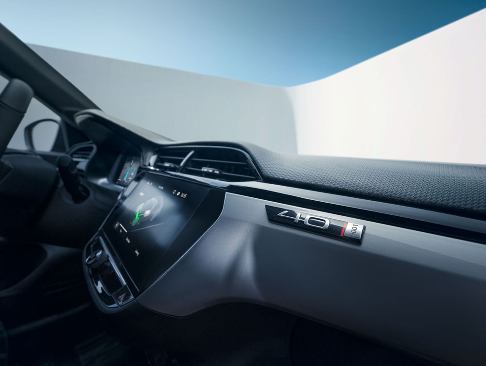 Opel Corsa 40 Years. Imagen detall interior.