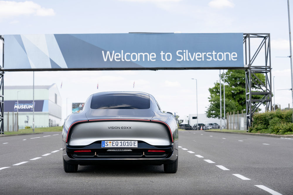 2022 mercedes eqxx silverstone 5 Motor16