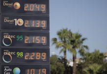 Para bajar el precio de la gasolina y el diésel, la medida que ha tomado Francia, que queremos en España ya