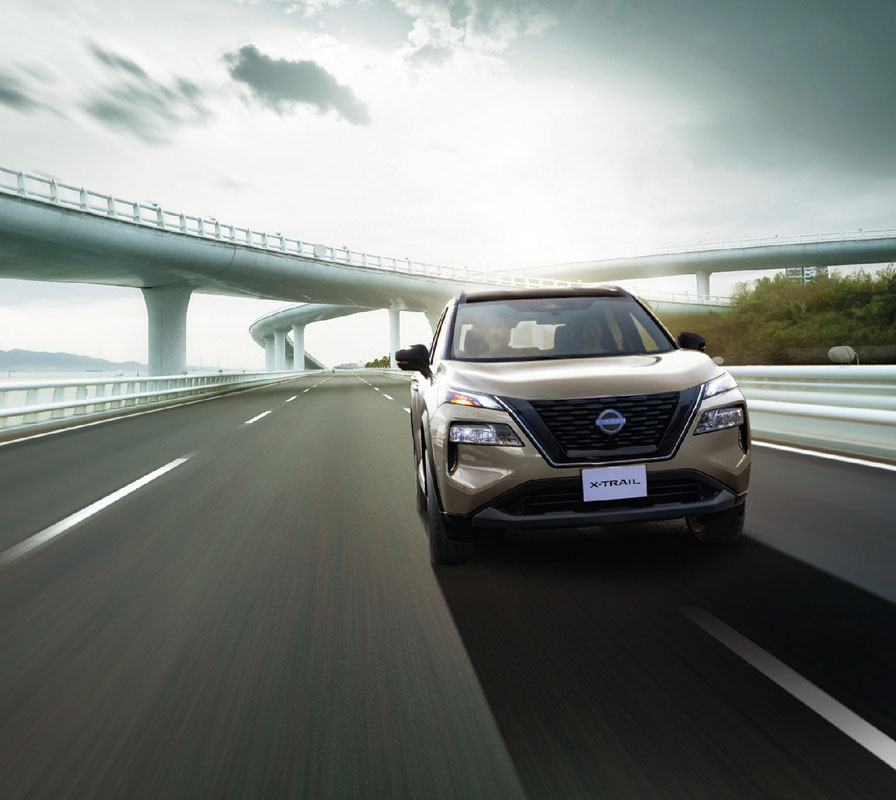 Nissan X-Trail Japón 2022. Imagen movimiento.