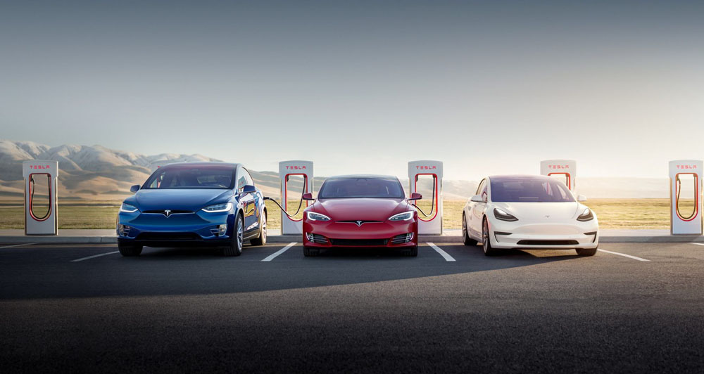 2022 Tesla gama. Imagen.