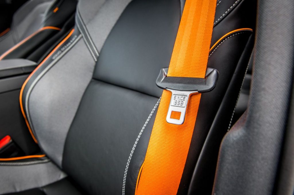 Cinturon de seguridad Motor16
