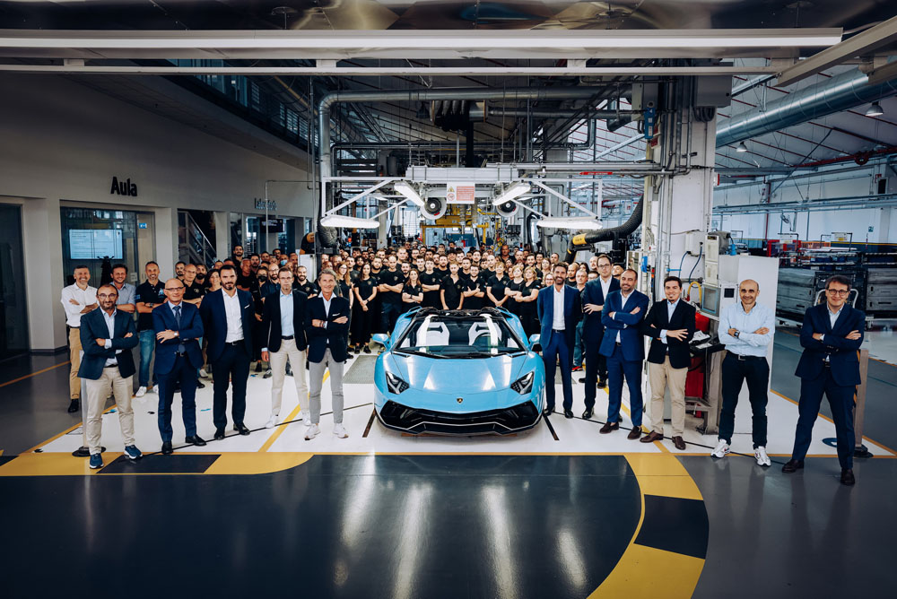 2022 Lamborghini Aventador Final 4 Motor16