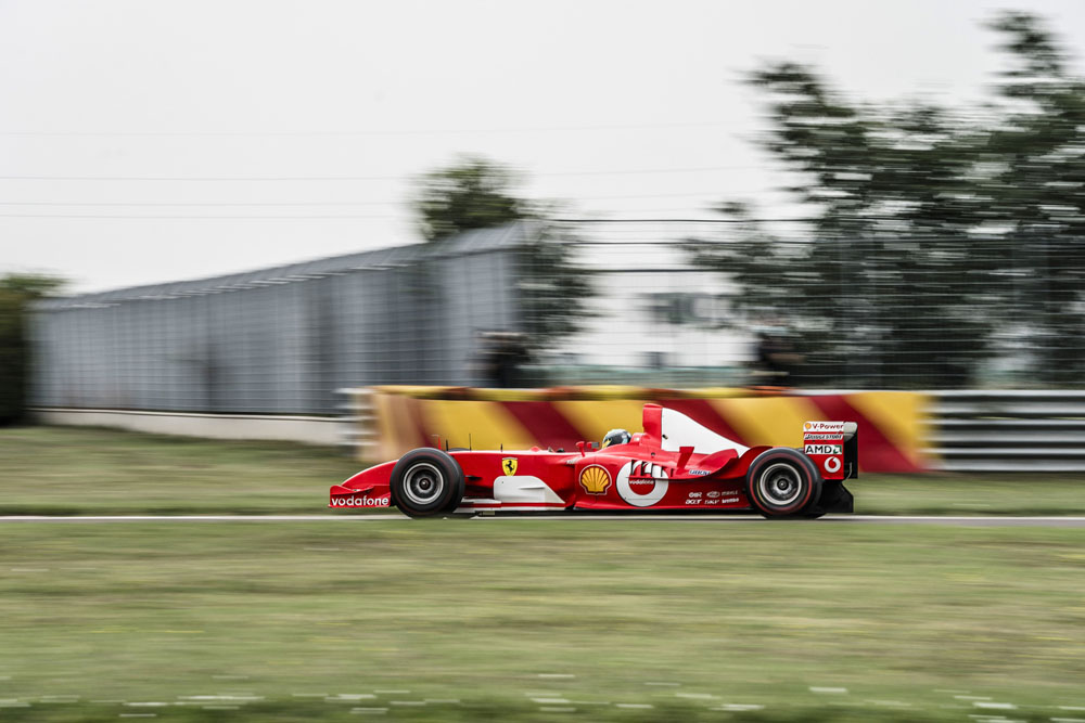 Ferrari F2003-GA Schumacher. Imagen movimiento.