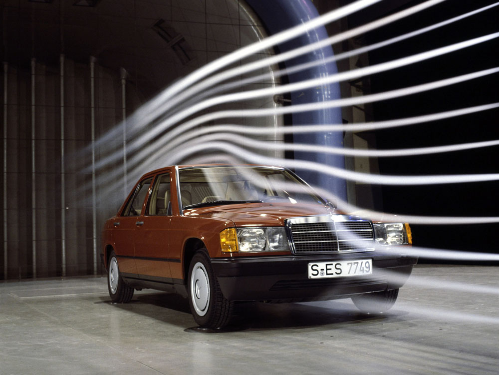 Mercedes-Benz 190. Imagen túnel del viento.