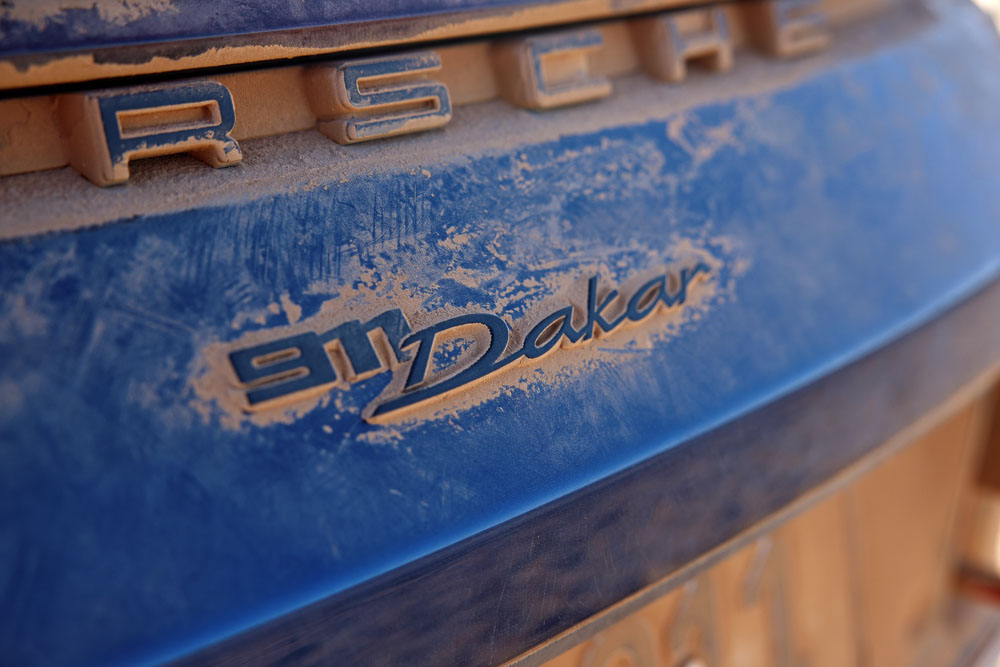 2022 porsche 911 Dakar 8 Motor16