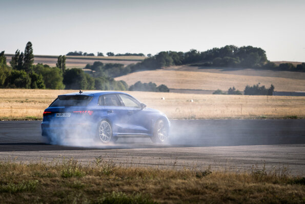2023 Audi RS3. Imagen portada.