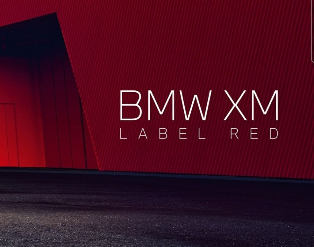 2023 BMW XM Label Red. Imagen logo.