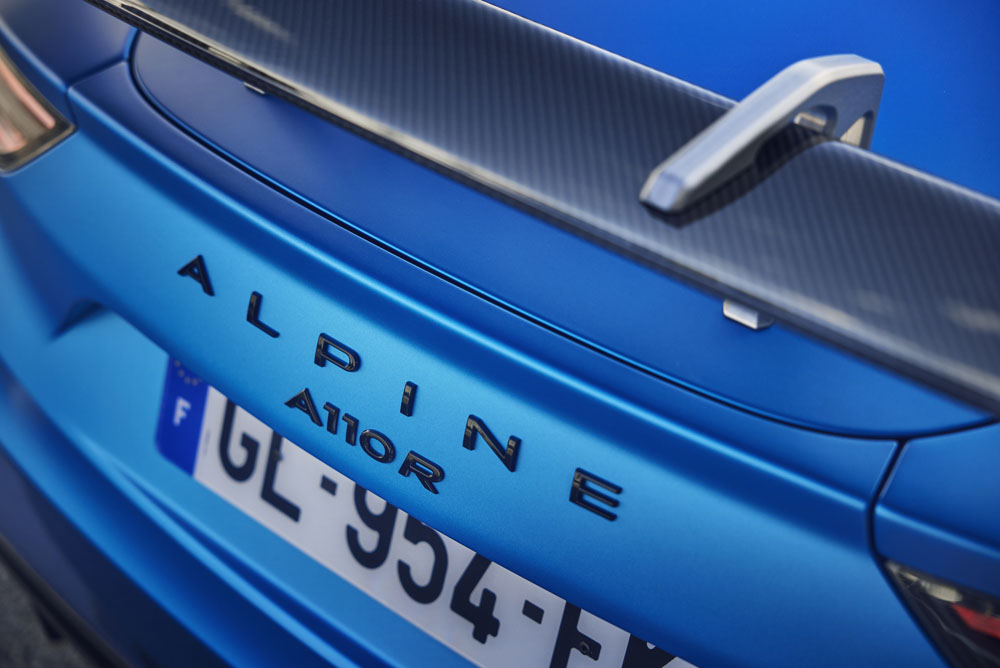 ALPINE A110R DETAILS 9 Motor16