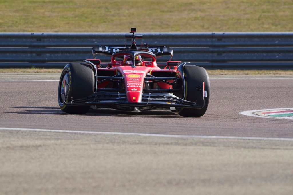 Ferrari SF23.