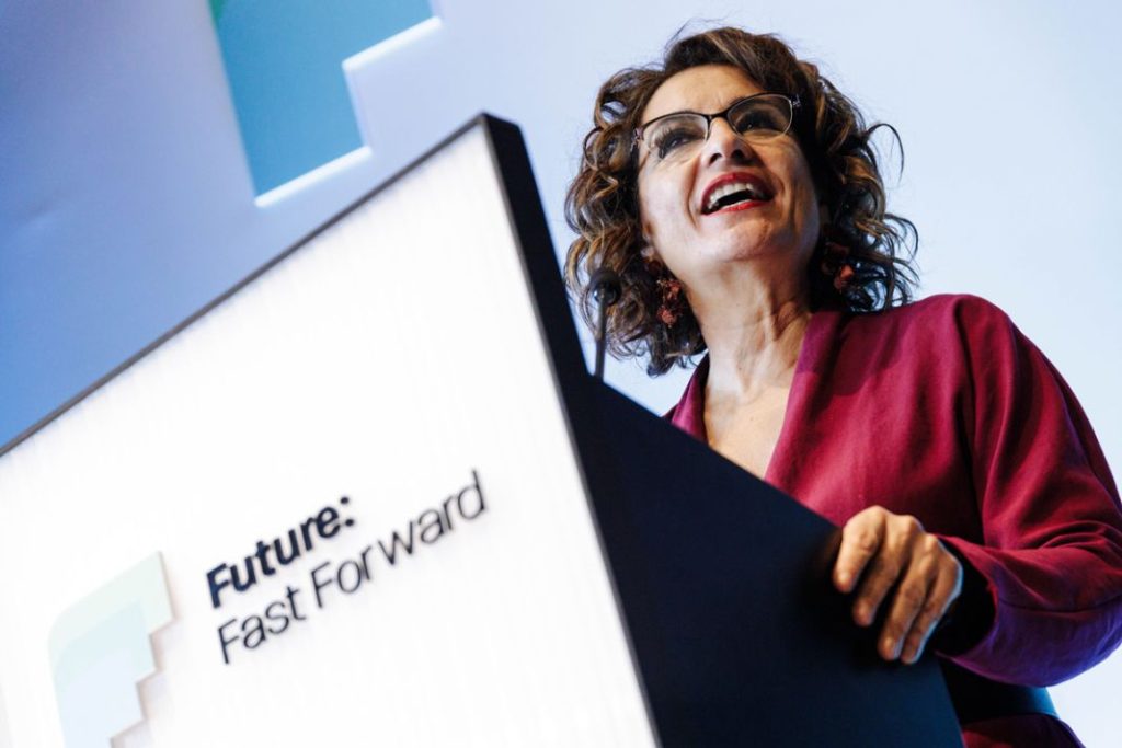 La ministra de Hacienda y Función Pública, María Jesús Montero, participó en la presentación del proyecto del Grupo Volkswagen.