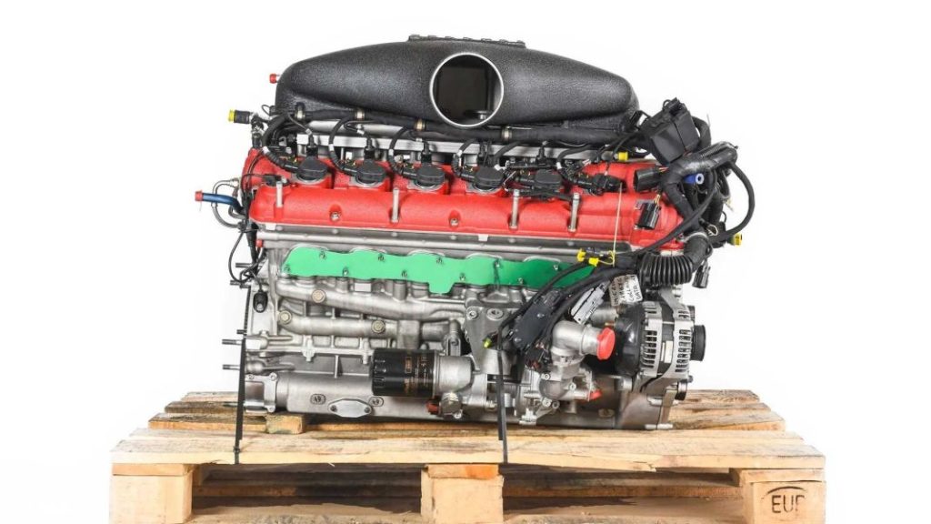 2023 Ferrari FXX motor subasta. Imagen motor.