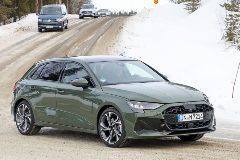 Audi A3 facelift no camo 3 Motor16
