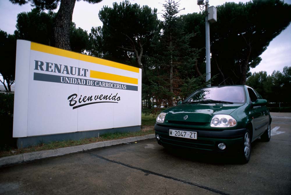Renault Clio 22 Motor16