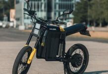 Esta moto es eléctrica, cuesta 3.000 euros y es la única que te puedes subir a tu casa