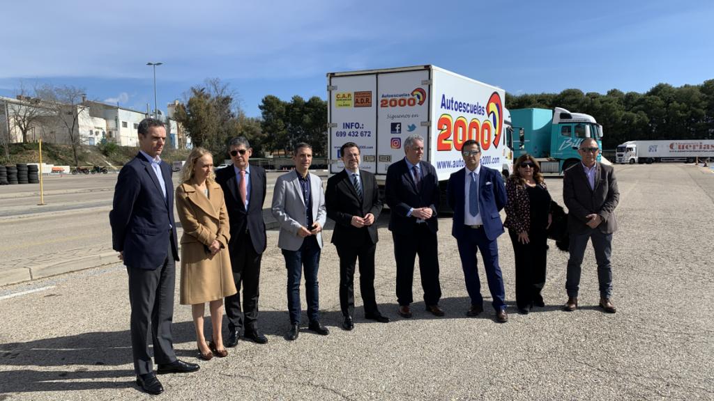 El consejero Javier Fernández-Lasquetty anunció el bono para sacar el carné de conducir durante una visita a la Asociación Provincial de Autoescuelas de Madrid.