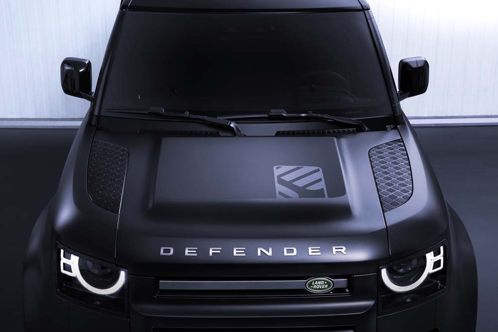 Land Rover Defender 130 Outbound 5 Motor16