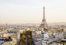 El sueño de Francia por ofrecer un coche eléctrico por 100 euros al mes se queda en standby