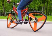 Tras la bicicleta con ruedas cuadradas, llega esta con ruedas triangulares