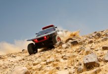 Carlos Sainz vuelve a entrenar cinco meses después de su lesión en el rally Dakar
