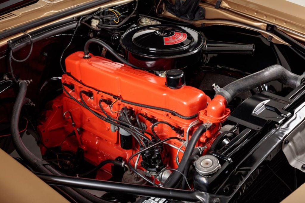 Chevrolet Camaro motor Motor16