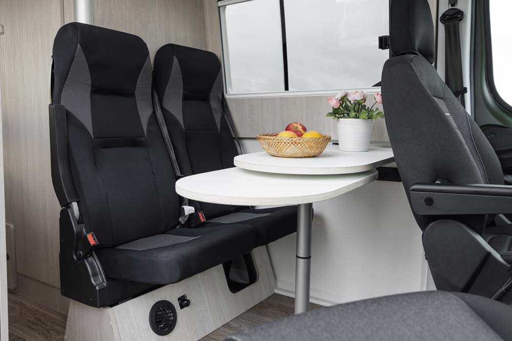 Iveco Daily Camper 2023.