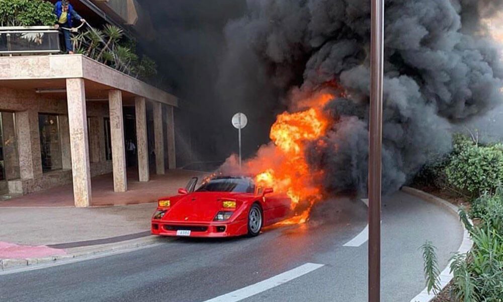 2022 Ferrari F40. Incendio en Mónaco.